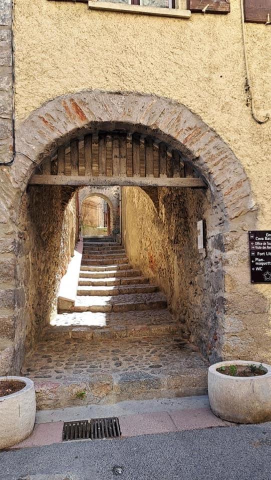 Maison Les Ramparts فيلفرانش دو كونفلينت المظهر الخارجي الصورة